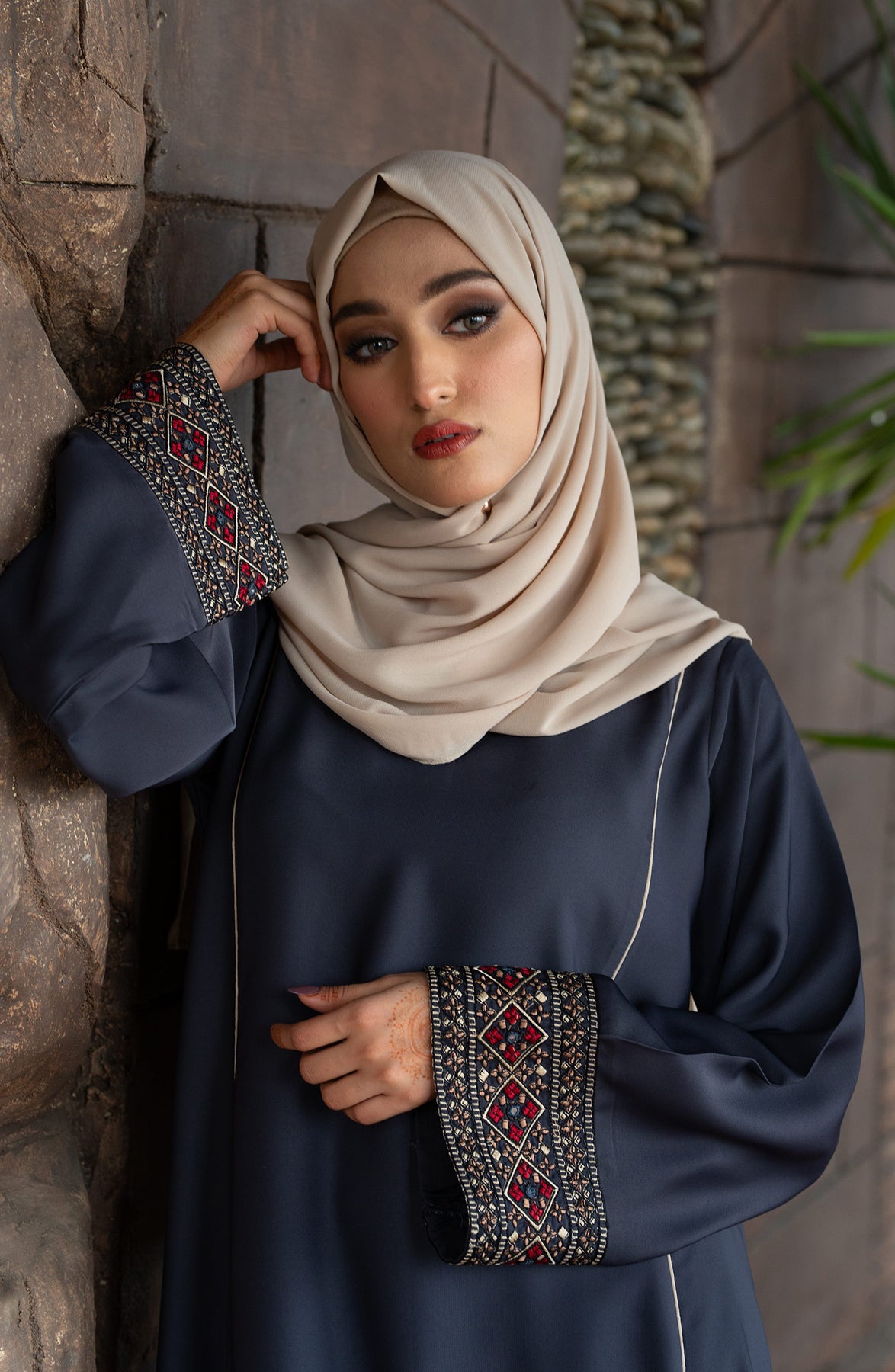 Emirati Modesty