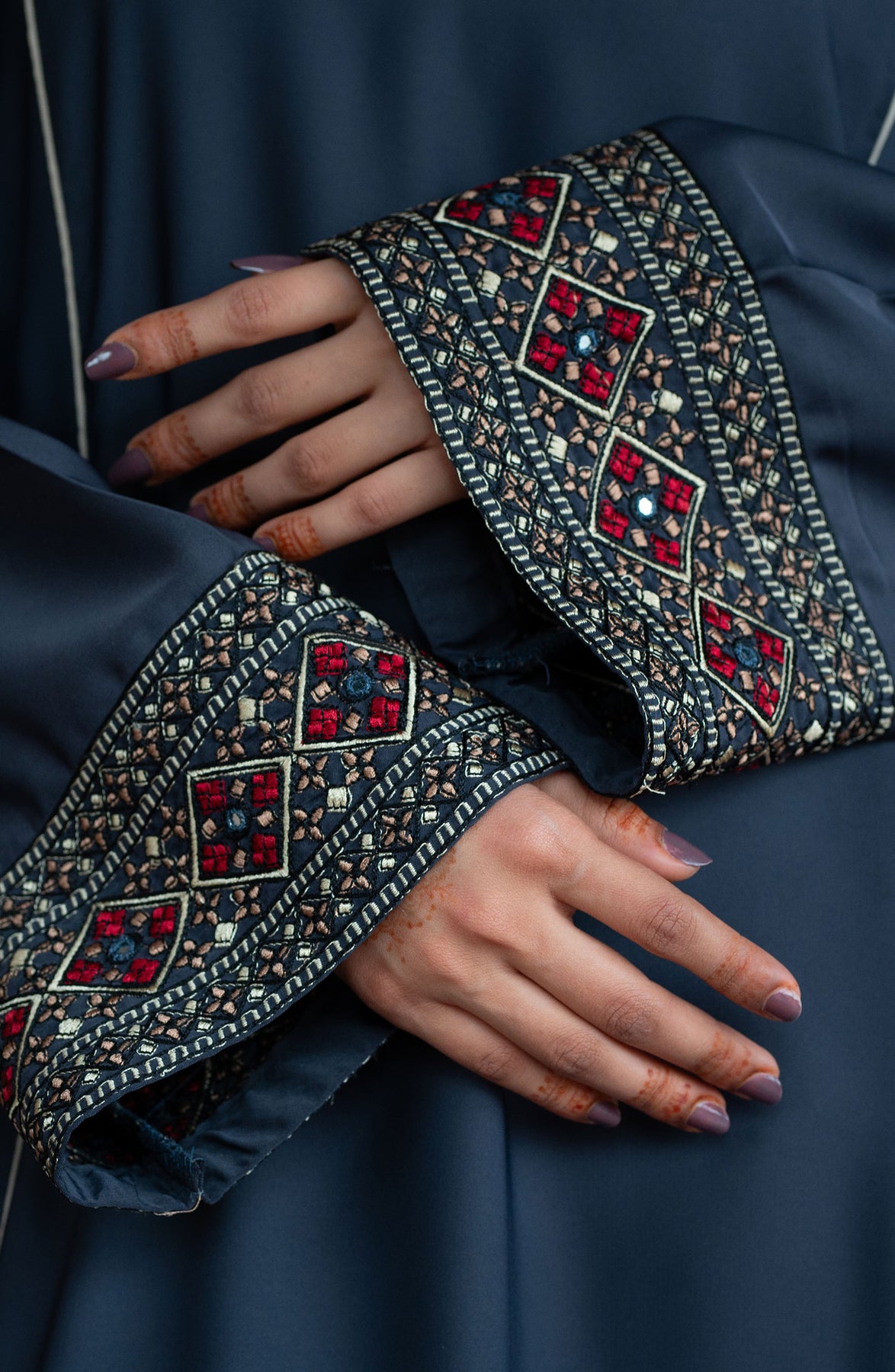 Emirati Modesty